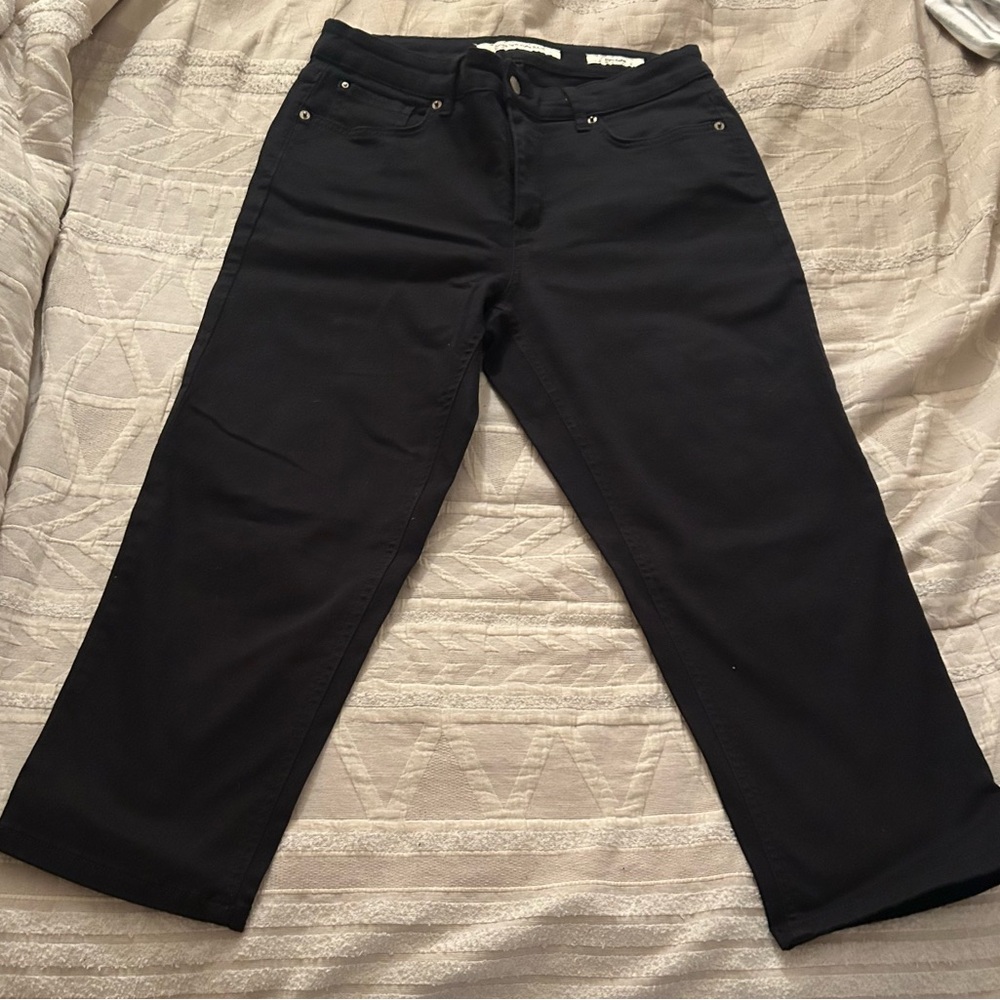 Jones New York SoHo Capri Women's Black Jeans